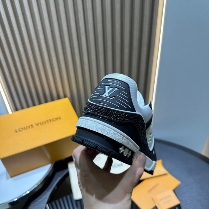 LVT  SNEAKERS   COPSHOE  L&V-trainer 02