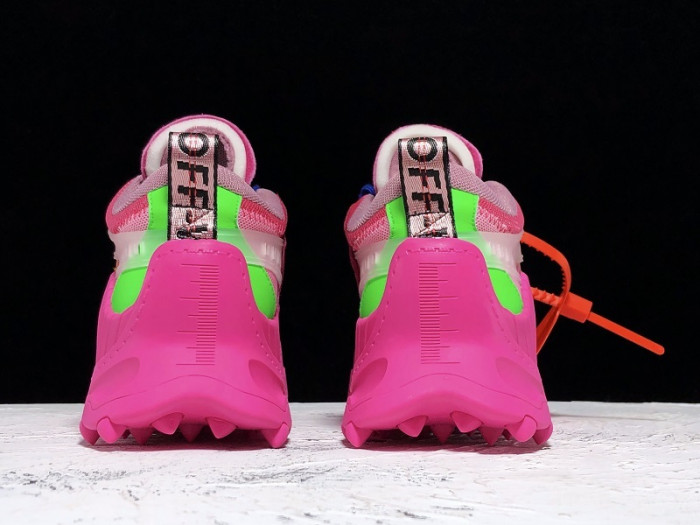 OF C/O ODSY-1000 SNEAKER   KICKZE OW-2