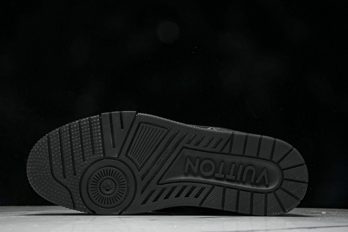 LVT  SNEAKERS   COPSHOE  L&V-trainer 16