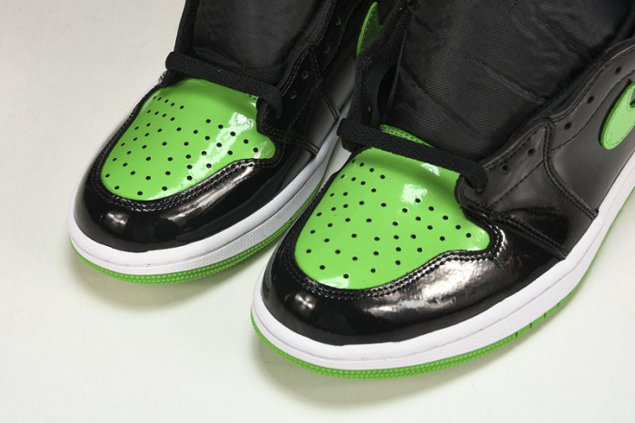 Air Jordan 1 High OG Patent Pine Green   555088-065