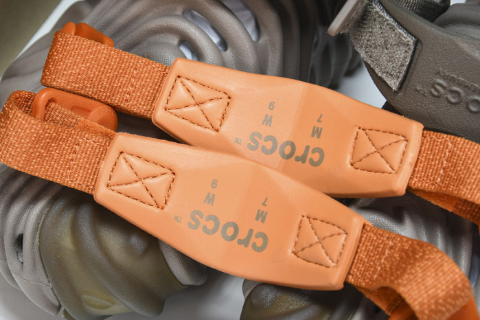 Cr*0*s pollex slide  cp -04