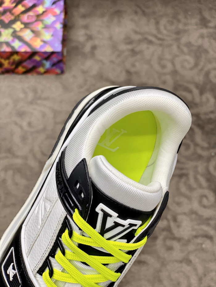 LVT  SNEAKERS   KICKZE L&V-2