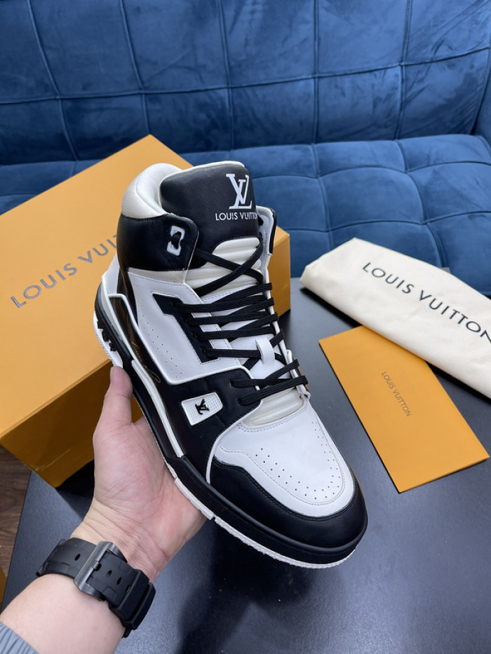 LVT  SNEAKERS   KICKZE L&V-21