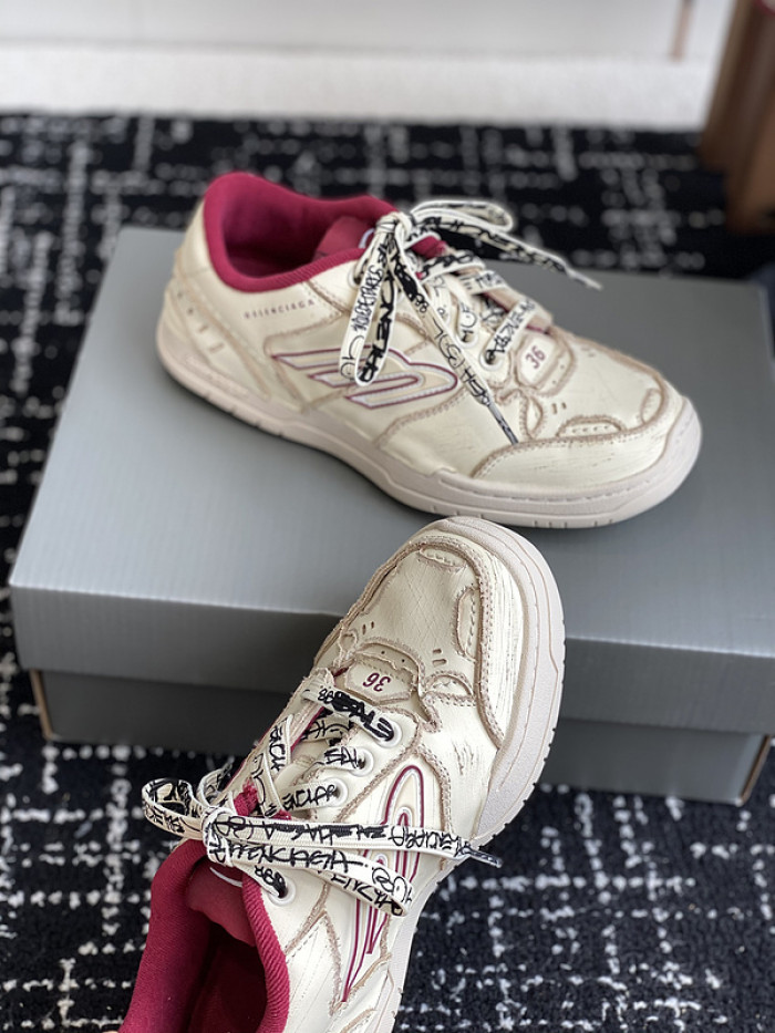 BL Hamptons Worn-Out  -COPSHOE BL - WO 06