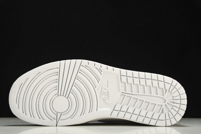 Jordan 1 Low SE Tear Away Silver - DX6070-101