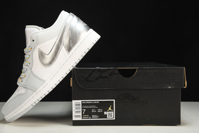 Jordan 1 Low SE Tear Away Silver - DX6070-101