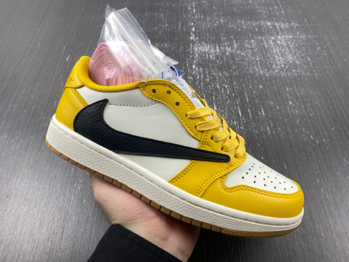 Travis Scott Air Jordan 1 Low OG  DZ4137-701