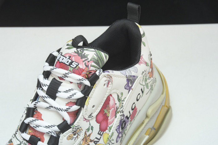 BL &GU TRIPLE S TRAINERS    -KICKZE BL72