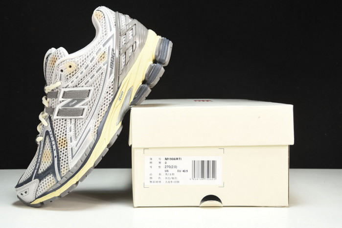 N*EW B*ALANCE COPSHOE NB-049