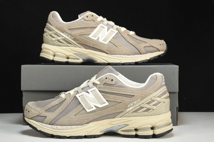 N*EW B*ALANCE COPSHOE NB-054