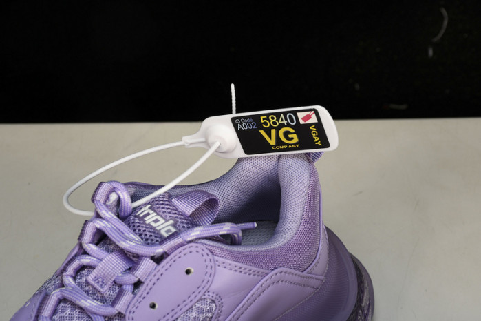 BL TRIPLE S TRAINERS -COPSHOE BL210