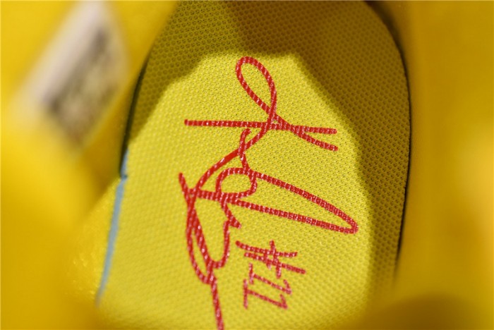 NIKE KYRIE 5 SPONGEBOB SQUAREPANTS AO2919-700