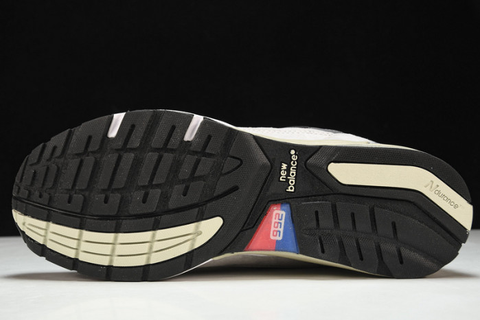 N*EW B*ALANCE COPSHOE NB-026