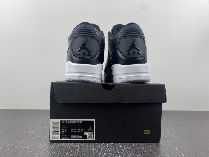 Jordan 3 Retro Cyber Monday  - 136064-020