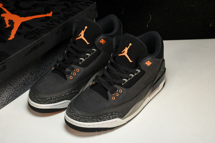 Air Jordan 3 "Fear" CT8532-080