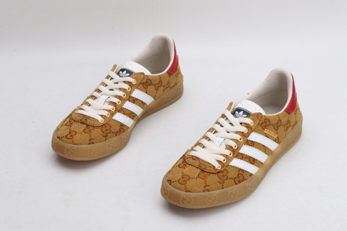 GC  LOW-TOP SNEAKER COPSHOE GC-92