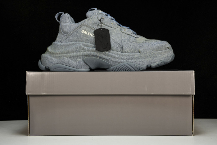 BL TRIPLE S TRAINERS -COPSHOE BL 243