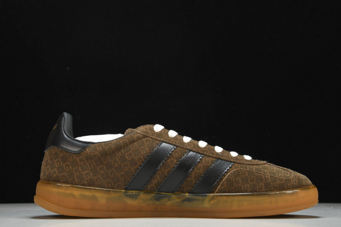 GC  LOW-TOP SNEAKER COPSHOE GC-105