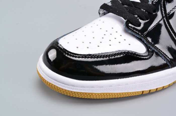 Air Jordan 1 Retro High OG NRG ComplexCon “Top 3 Gold” 861428-001