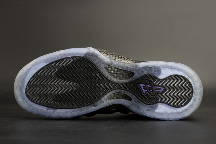 Nike Air Foamposite One “Eggplant”  Black/ varsity purple mens 314996-008