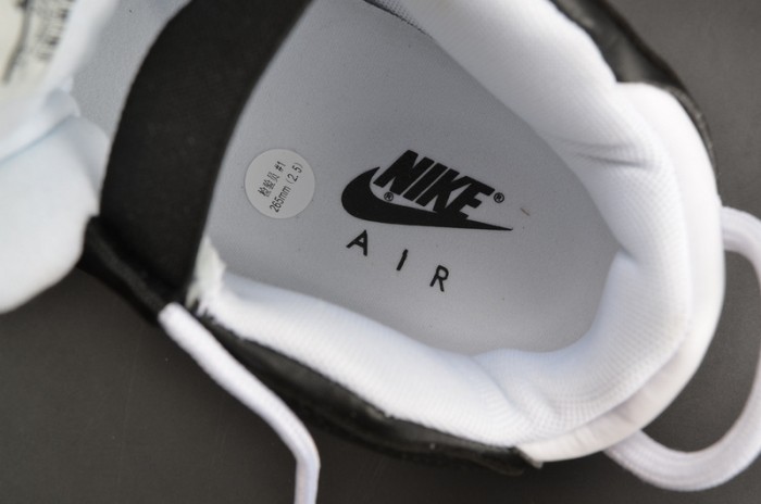 Nike Air More Uptempo “Scottie Pippen” PE white/ black mens 414962-105