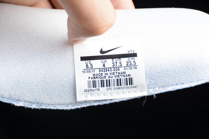 Nike Air VaporMax 2 “Gunsmoke” Orbit-Pink/ Blast-Blue womens 942843-004