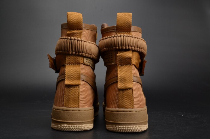 Nike WMNS SF FORCE 1 “Golden Beige” 857872-200